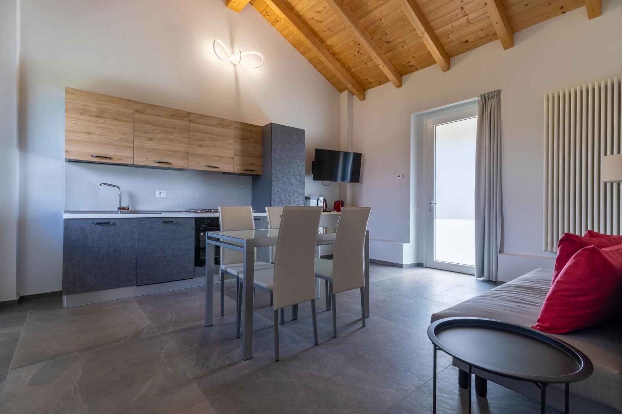 Le Casette Di Orta Apartments Орта Сан Джулио Екстериор снимка