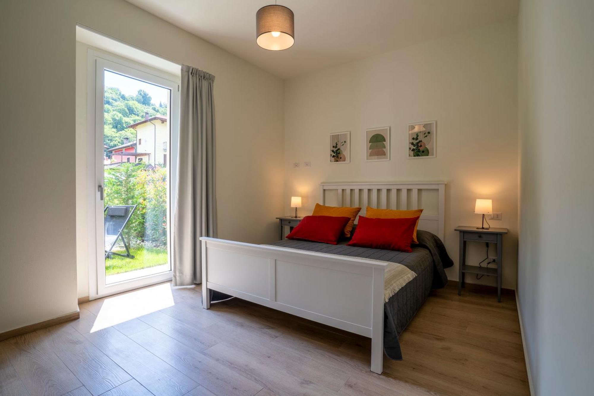 Le Casette Di Orta Apartments Орта Сан Джулио Екстериор снимка